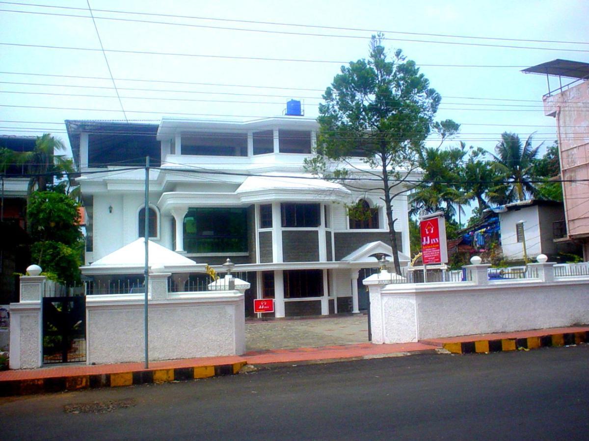 Hotel Jj Inn Kochi Exterior photo